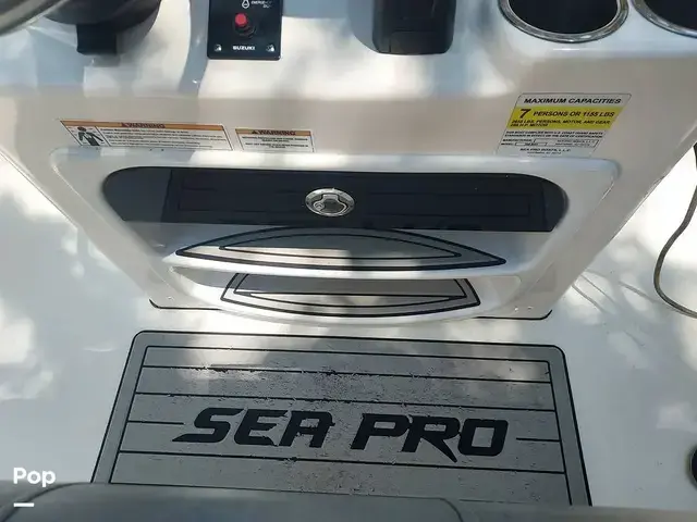 Sea Pro 208 Dlx