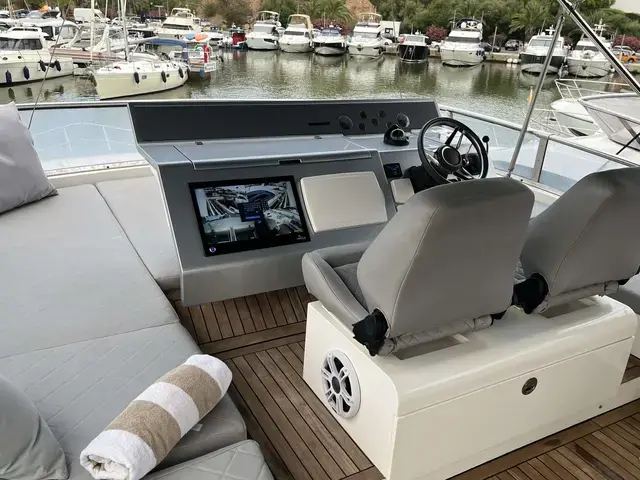 Fairline Squadron 55