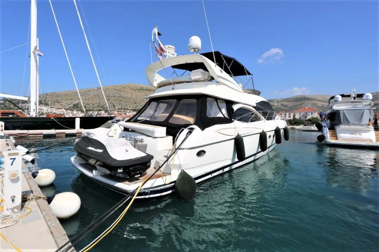 2000 Sunseeker manhattan 64