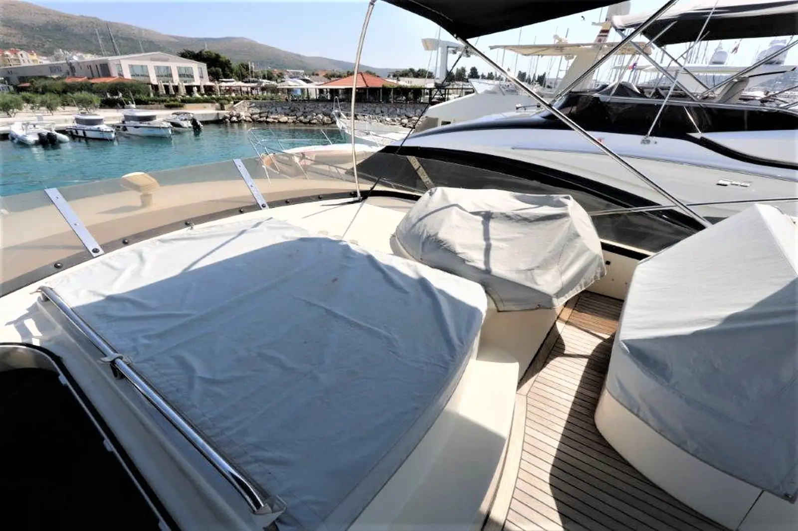 2000 Sunseeker manhattan 64