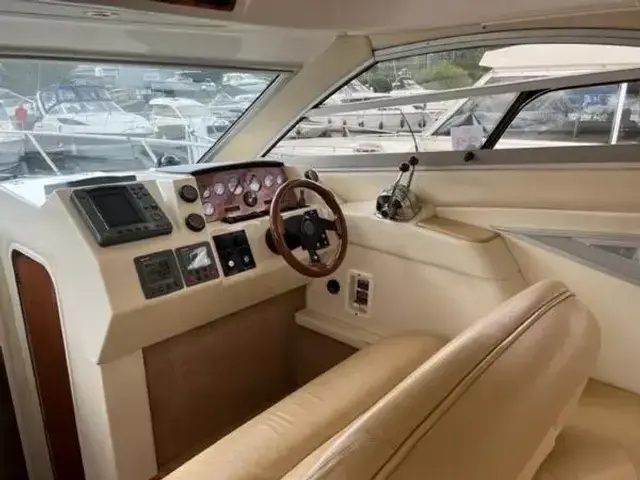 Sealine F34