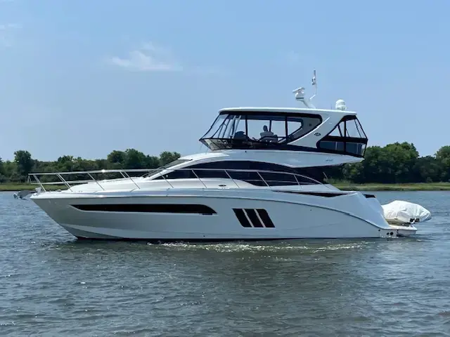 Sea Ray 510 Fly