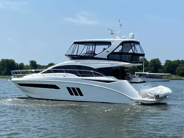 Sea Ray 510 Fly