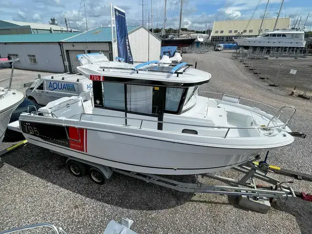 Jeanneau Merry Fisher 795 Sport