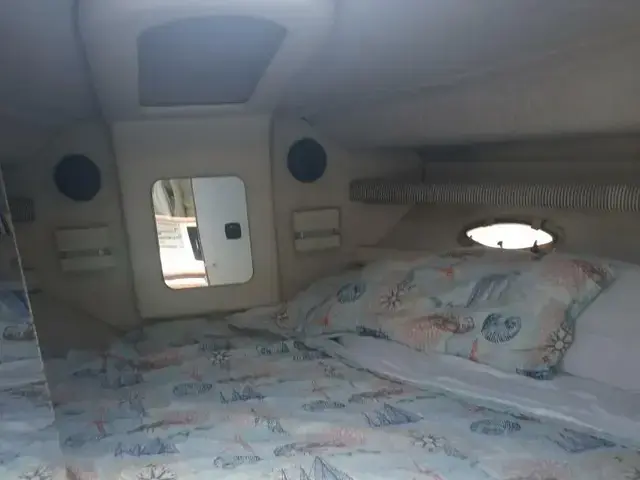 Cruisers 3850 Aft Cabin