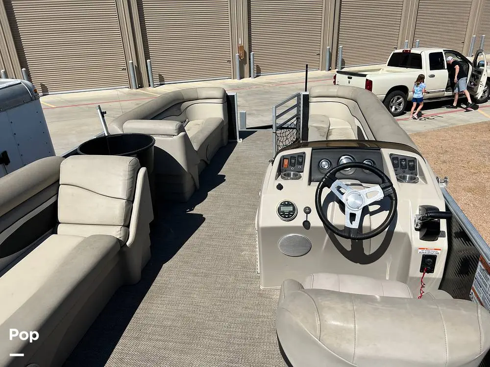 2019 Bennington 22sl