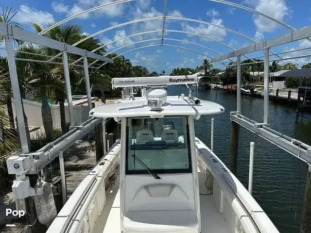 Boston Whaler 320 Outrage