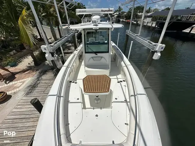 Boston Whaler 320 Outrage