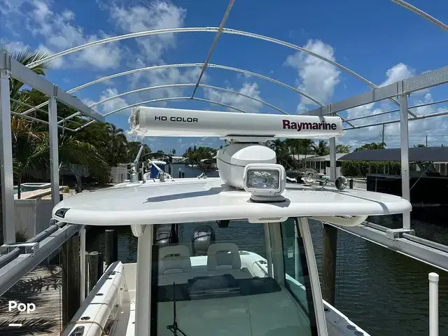 Boston Whaler 320 Outrage