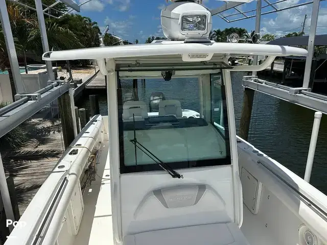 Boston Whaler 320 Outrage