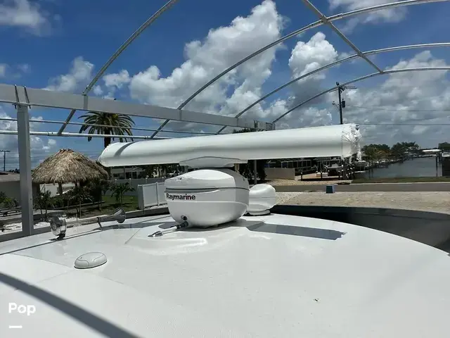 Boston Whaler 320 Outrage