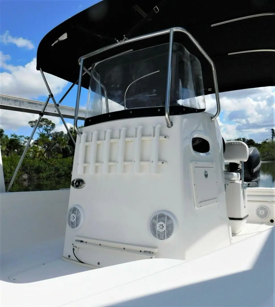 2005 Boston Whaler 22