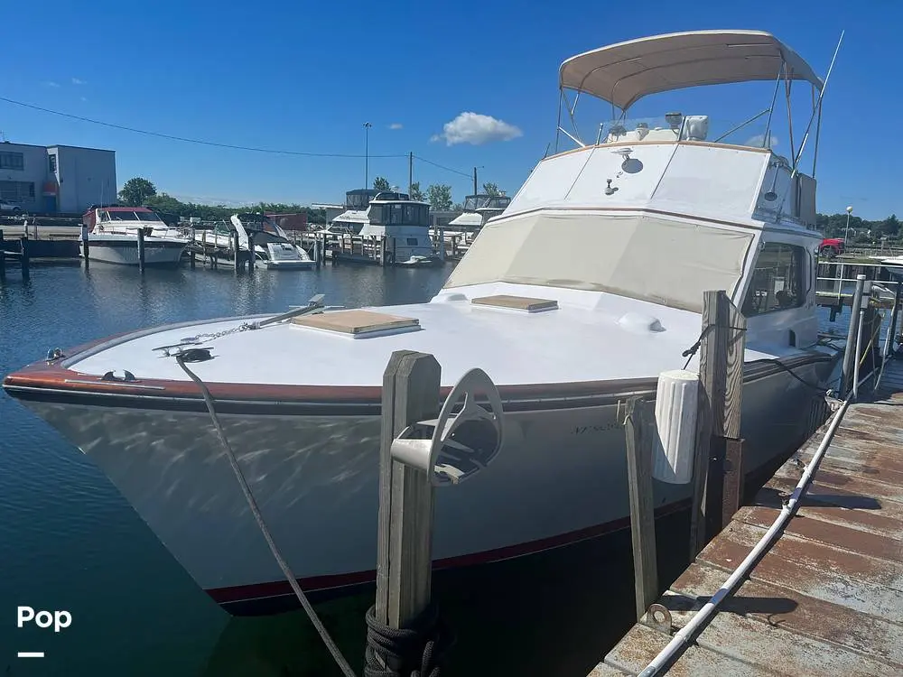 1974 Egg Harbor 40 flybridge sedan cruiser