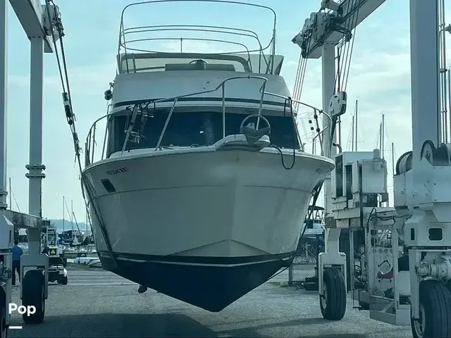 Chris Craft Corinthian 380