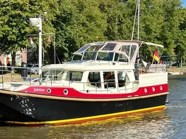 Linssen Dutch Sturdy 380 AC Twin