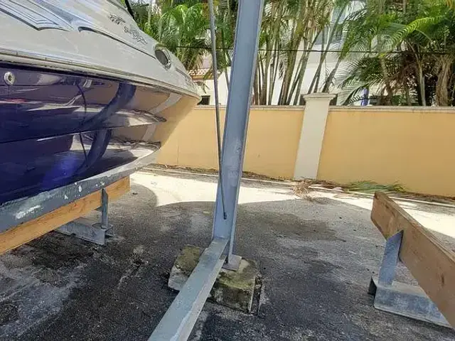 Sea Ray 240 Sundeck