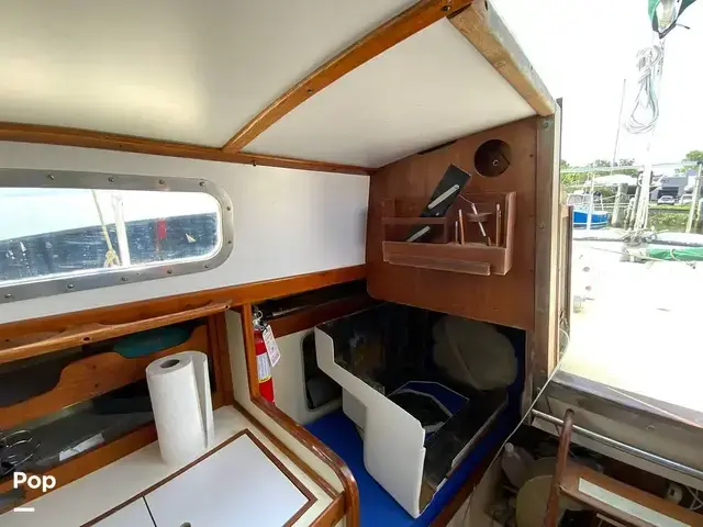 Tartan 30