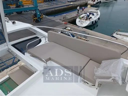 2022 Galeon 430 skydeck