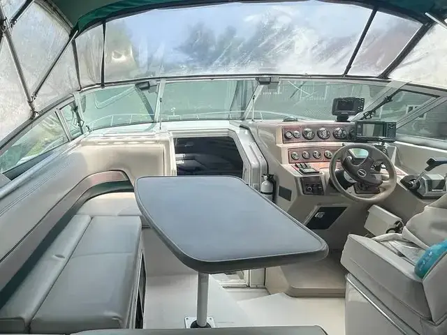 Chaparral 310 Signature