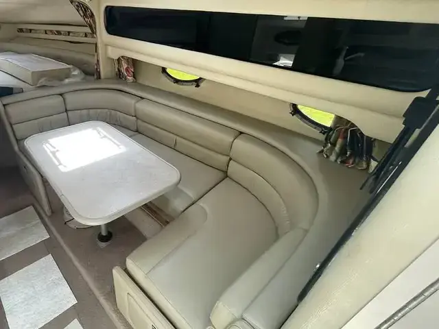 Chaparral 310 Signature