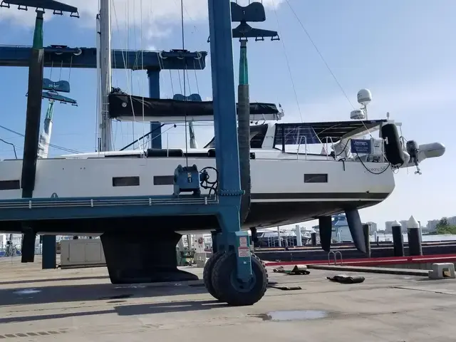 Beneteau Oceanis 55