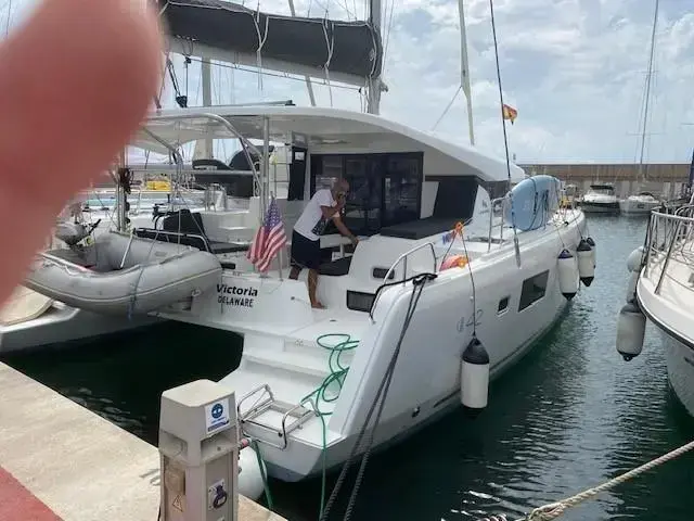 Lagoon 42