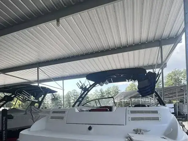 Bayliner 249 Sun Deck