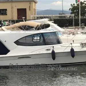 2004 Riviera 3000 Offshore