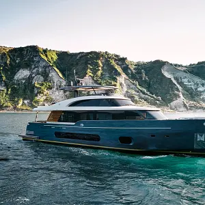 2025 Azimut Magellano 25