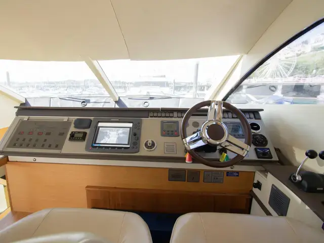 Fairline Phantom 48