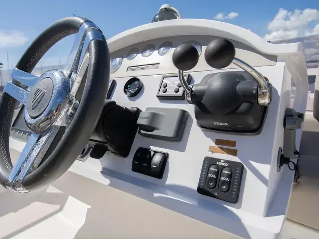 Fairline Phantom 48