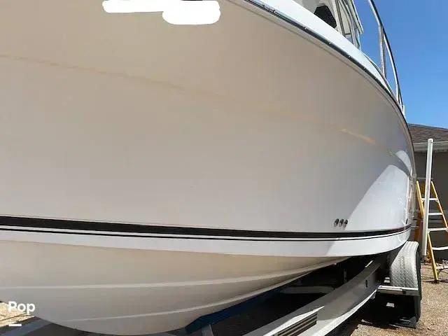 Robalo R265 Walkaround