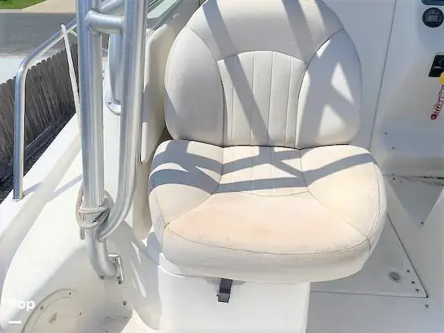 Robalo R265 Walkaround