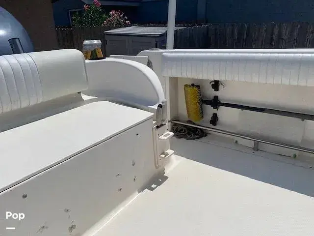 Robalo R265 Walkaround