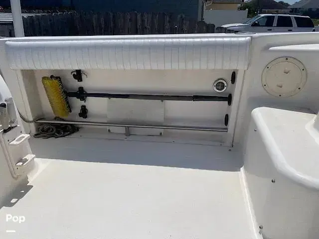 Robalo R265 Walkaround