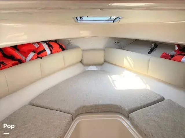 Robalo R265 Walkaround