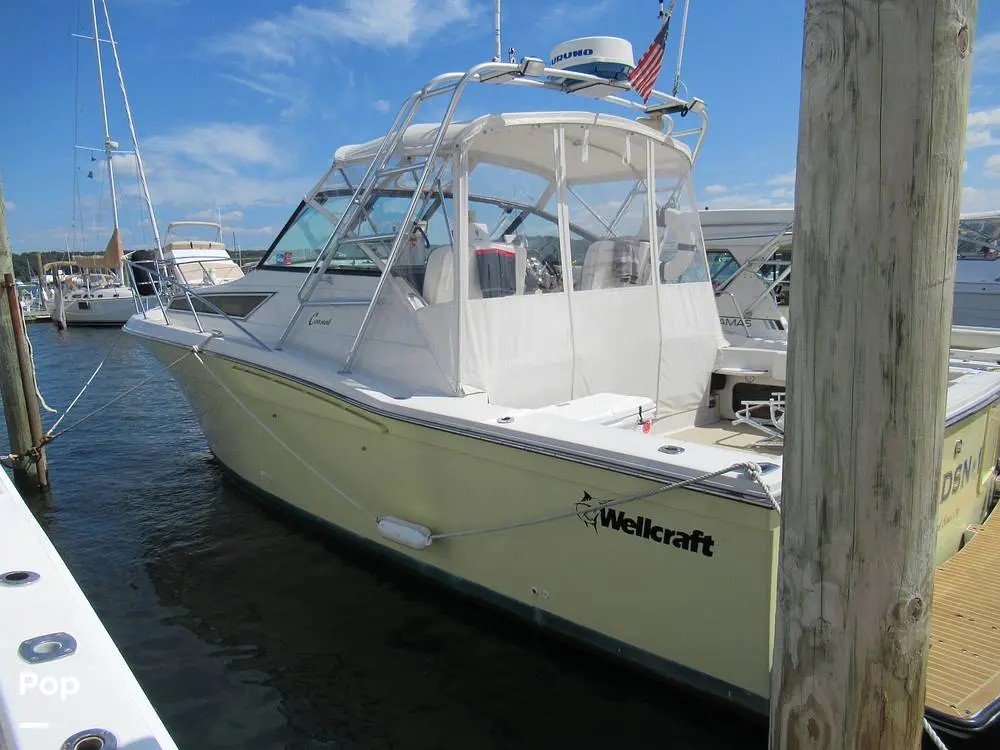 1989 Wellcraft coastal 330