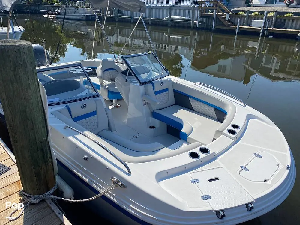 2020 Hurricane sundeck ob 191