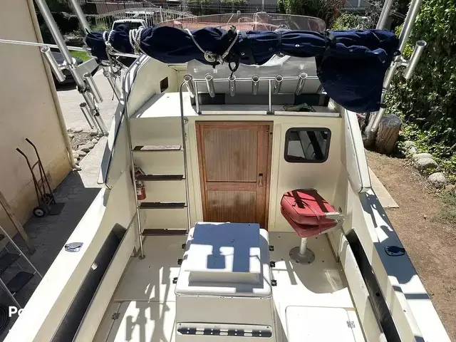 Skipjack 24 Flybridge Sportsfisher