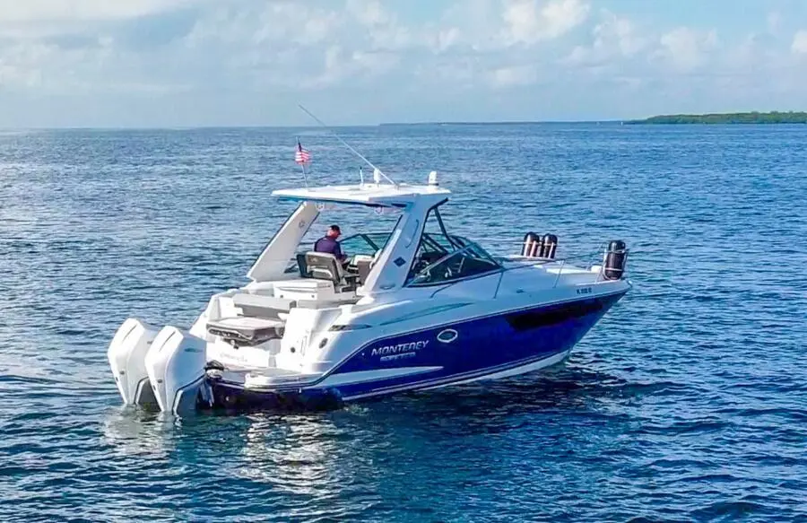 2019 Monterey 345 sport yacht