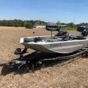 2023 Tracker Boats Pro 170