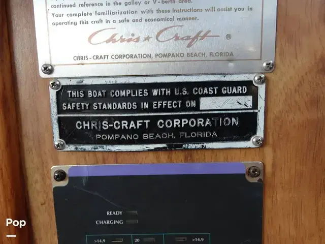 Chris Craft Corinthian 380