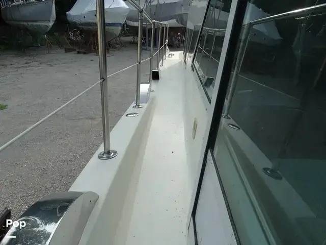 Chris Craft Corinthian 380