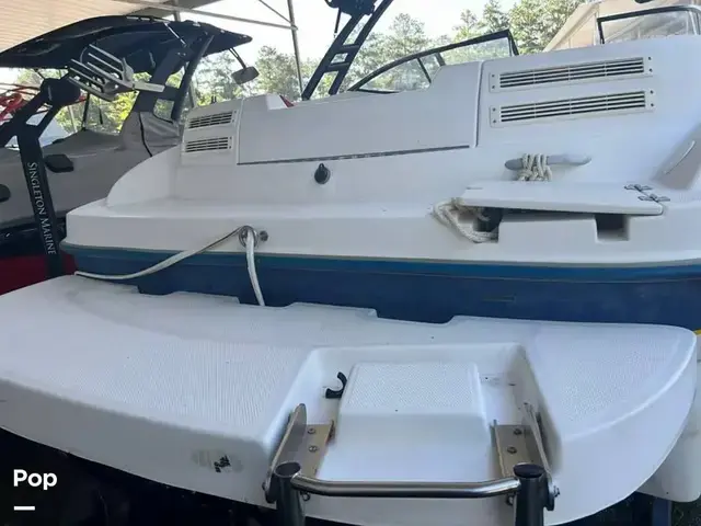 Bayliner 249 Sun Deck