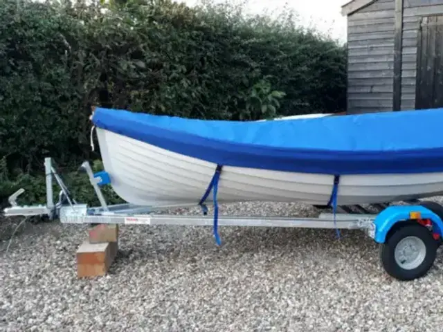 Brian Kennell NEW 12ft Smacks Boat Sailing Dinghy