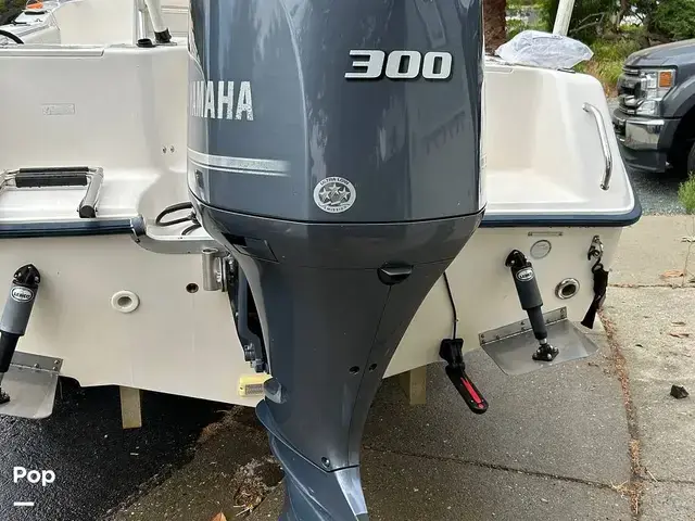 Sea Hunt 232 Triton CC