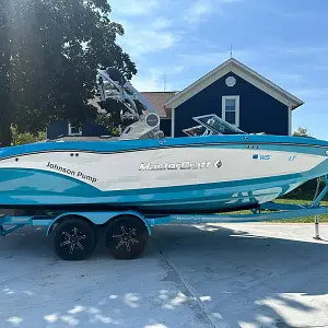 2021 Mastercraft x22