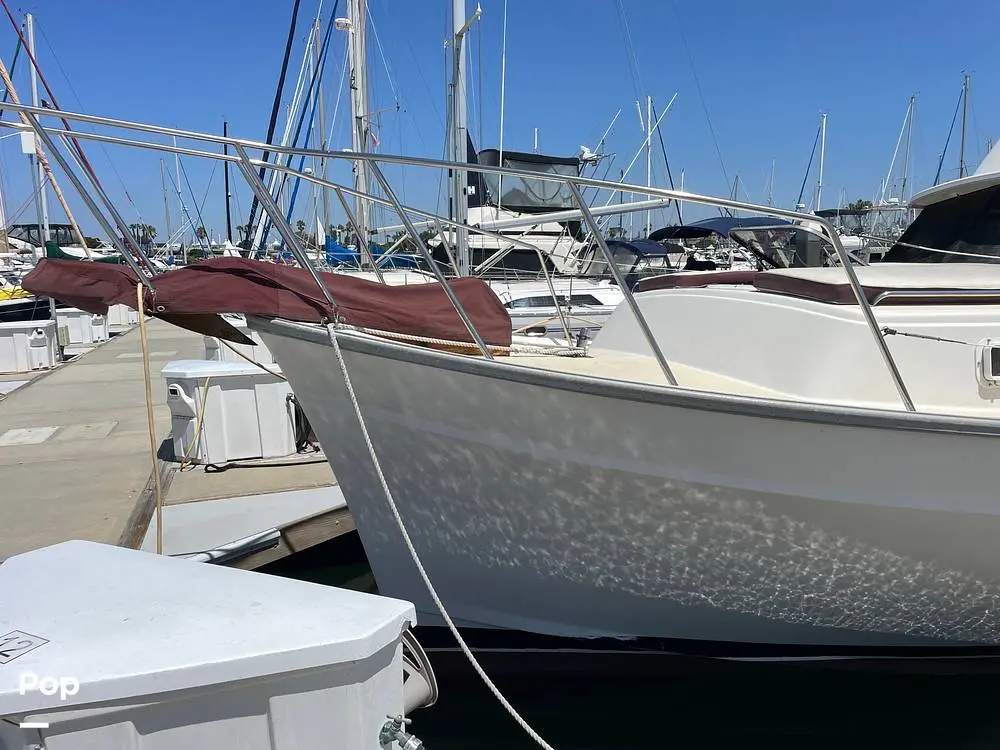 1979 Mainship 34 trawler