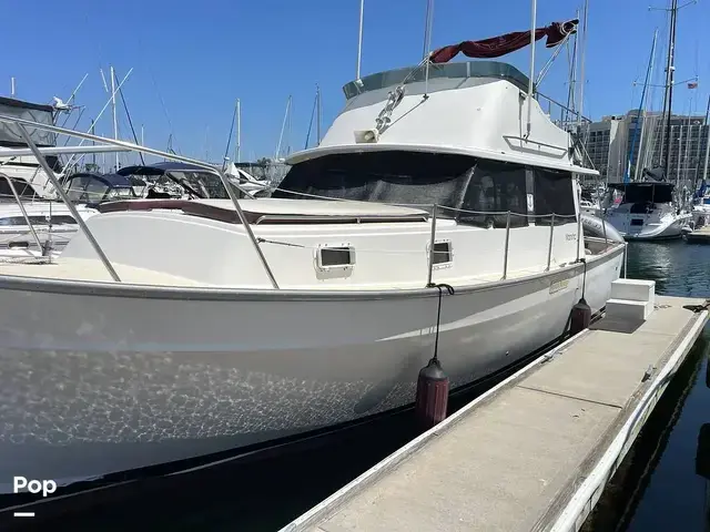 Mainship 34 Trawler