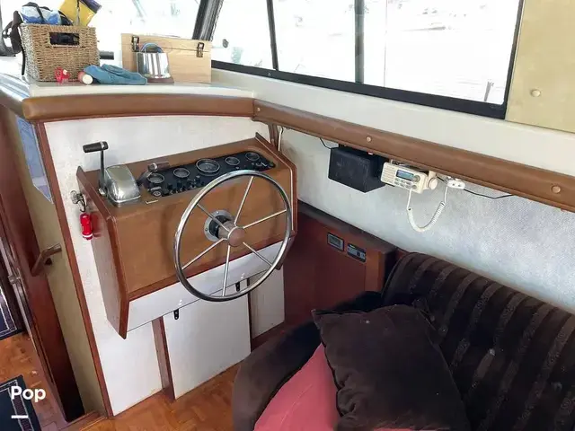 Mainship 34 Trawler